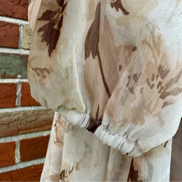 House of Harlow NWT 1960 Long Sleeve Cream Tan Floral Smocked Mini Dress 👗 - Picture 4 of 17